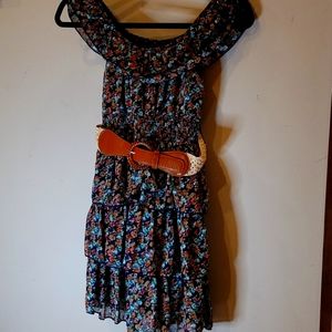 New, girls size 8, dress with belt.